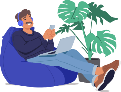 Ein Mann sitzt mit einem Laptop auf dem Schoß und einem Smartphone in der Hand so wie Kopfhörern auf den Ohren in einem Sitzsack. Hinter ihm steht eine Mostera